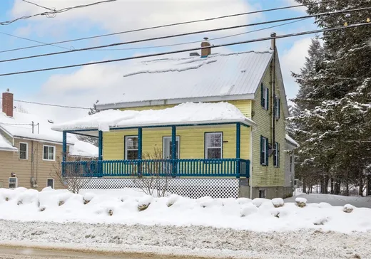 Maison à vendre - 19 Rue Notre-Dame E., Lac-Mégantic, J0B 1Y0