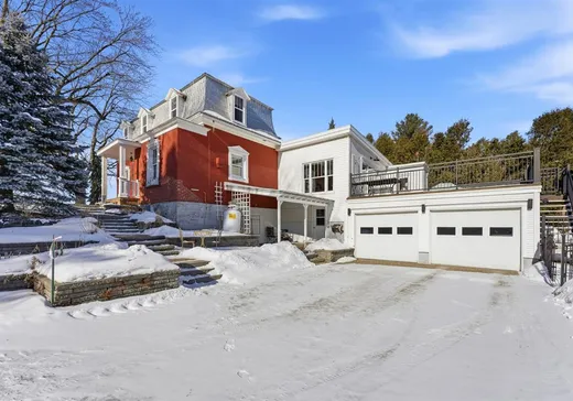 House for sale - 574 Ch. de St-Dominique, Saint-Valérien-de-Milton, J0H 2B0