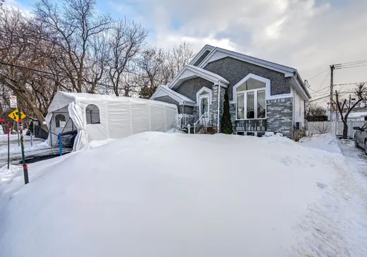 Maison à vendre - 346 Av. Marc-Aurèle-Fortin, Laval (Chomedey), H7L 5G2