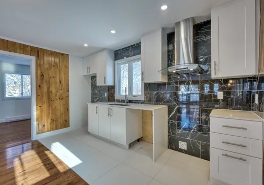 House for sale - 112 16e Avenue O., St-Adolphe d'Howard, J0T 2B0