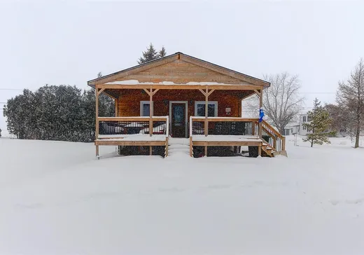 Maison à vendre - 2215 2e Rang, Saint-Hugues, J0H 1N0