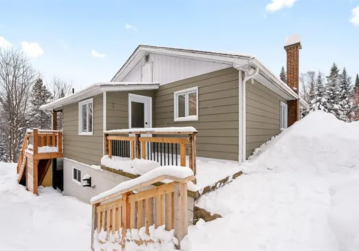 House for sale - 1735 Ch. du 1er-Rang, Ste-Lucie, J0T 2J0