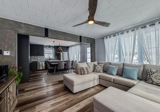 House for sale - 392 Rue St-Paul, Brownsburg-Chatham, J8G 2X6