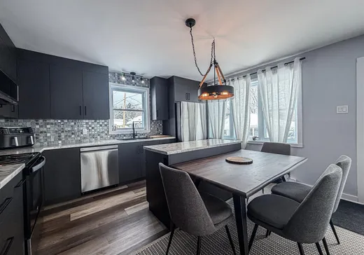 House for sale - 392 Rue St-Paul, Brownsburg-Chatham, J8G 2X6