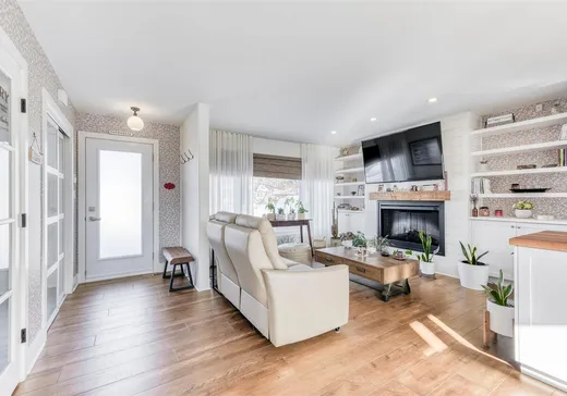 House for sale - 296 Rue Élie, Laval (Fabreville), H7P 2M1