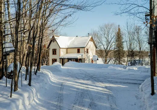 Maison à vendre - 57 Mtée de l'Église, Saint-Sauveur, J0R 1A0