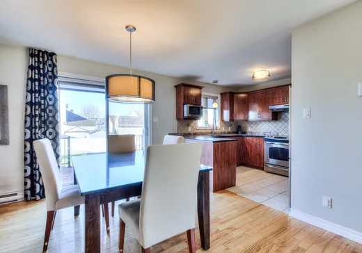 House for sale - 54 Rue des Chênes, Saint-Zotique, J0P 1Z0