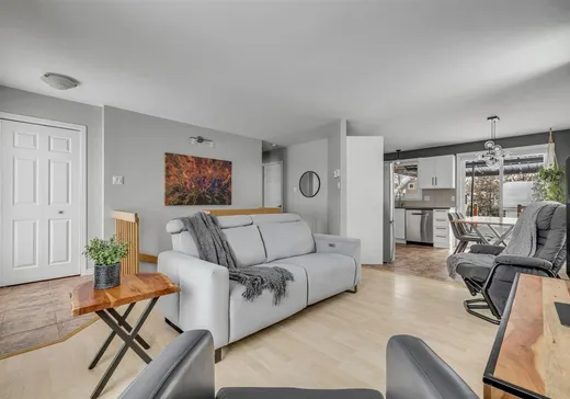Maison à vendre - 584 Rue de l'Épilobe, Ville de Québec, G3G 3C6