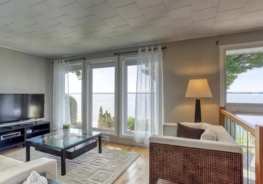 Maison à vendre - 3330 Rue Notre-Dame E., Trois-Rivières, G8V 1Y9