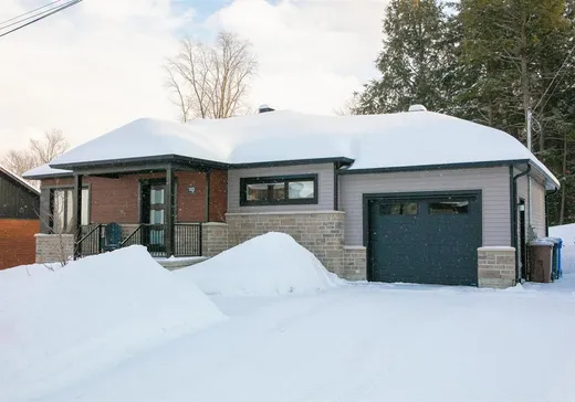 House for sale - 133 Rue des Flandres, Waterloo, J0E 2N0