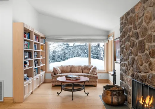 Maison à vendre - 271 Rue de Grenoble, Sainte-Adèle, J8B 2Z3