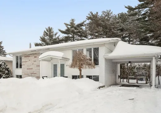 Bungalow à vendre - 211 Rue Lequin, Massueville, J3P2V1