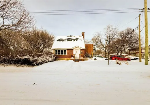 Maison à vendre - 2715 Rue Curatteau, Montréal (Anjou), H1L 6H7