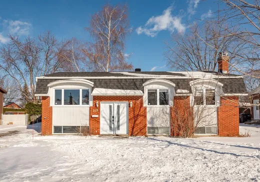 Bungalow à vendre - 225 Rue Geoffrion, Varennes, J3X1C3