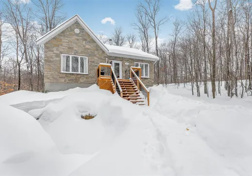 Bungalow à vendre - 21 154e Avenue, St-Hippolyte, J8A0B1