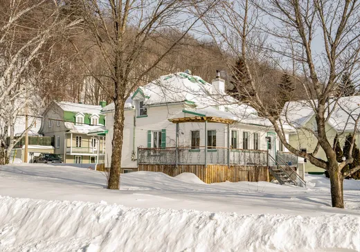 Maison à vendre - 9250 Av. Royale, Sainte-Anne-de-Beaupré, G0A 3C0