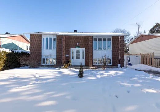 Maison à étages à vendre - 284 Rue Briand, Châteauguay, J6K4N6