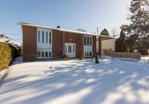 Maison à vendre - 284 Rue Briand, Châteauguay, J6K 4N6