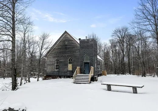 Maison à étages à vendre - 361 Ch. de Brill, Lac-Brome, J0E2T0