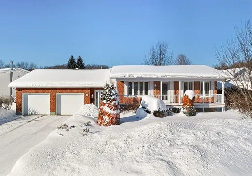 Bungalow à vendre - 3572 Rue Gouin, Shawinigan, G9N7X3
