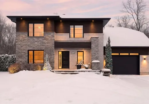 Maison à étages à vendre - 1335 Av. de Louisbourg, Bécancour, G9H1T3