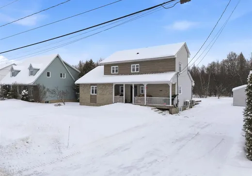 Maison à vendre - 163 Rue des Perles, St-Elie-d'Orford, J1R 0L6