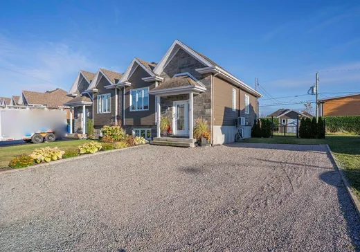 House for sale - 17 Rue des Grenats, St-Henri-de-Levis, G0R 3E0