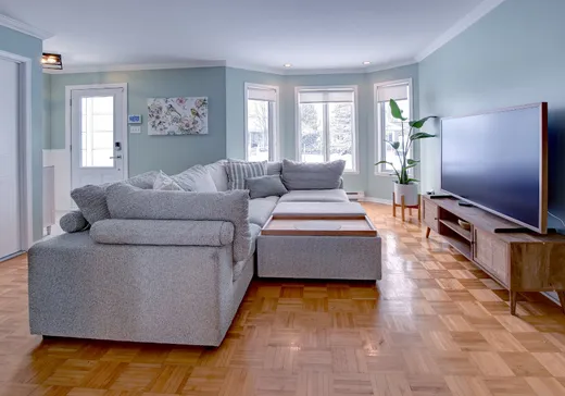 Maison à vendre - 1927 Rue de Cologne, Terrebonne, J6X 4M7