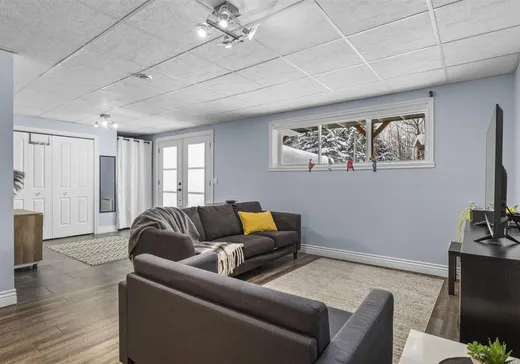 Maison à vendre - 240 Rue des Feuillus, Rock Forest-Saint-Élie-Deauville, J1N 4L5