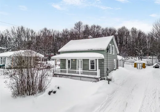 Un étage et demi à vendre - 1635 Rue Dunant, Sherbrooke, J1H4A3