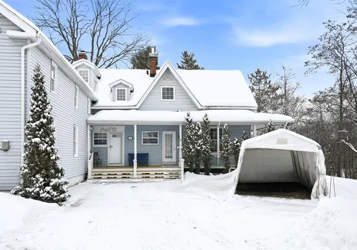 Maison à vendre - 89 Rue Albert, Windsor, J1S 2A7