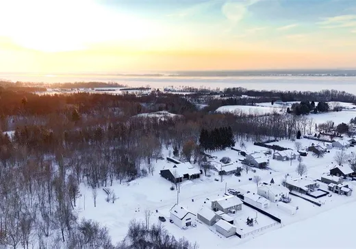 Maison à vendre - 300 Rue Masson, St-Pierre-Les-Becquets, G0X 2Z0