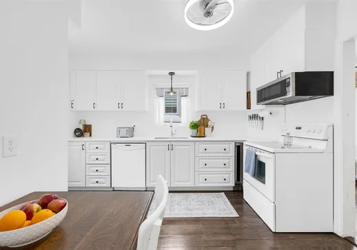 Two or more stories for sale - 15 Rue Perrault, Sainte-Anne-de-Bellevue (Montreal Island), H9X2C6