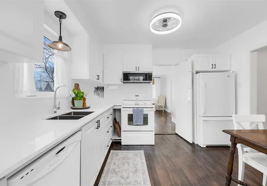 House for sale - 15 Rue Perrault, Sainte-Anne-de-Bellevue (Montreal Island), H9X 2C6