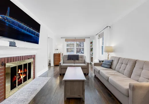 House for sale - 15 Rue Perrault, Sainte-Anne-de-Bellevue (Montreal Island), H9X 2C6