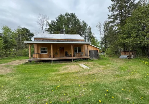 Maison à vendre - 17 Ch. du Lac-Beaven, Harrington, J8G 2T3