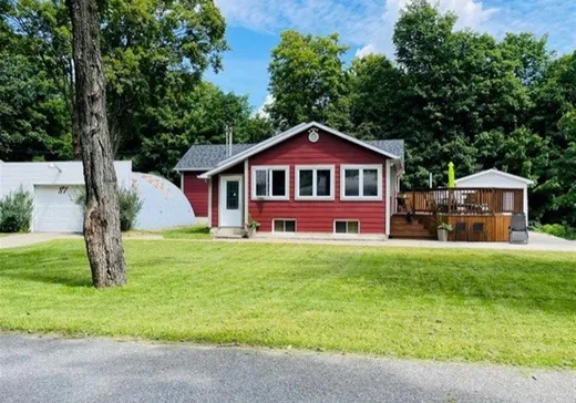 Maison à vendre - 81 Rue des Hêtres, Cap-De-La-Madeleine, G0X 3J0