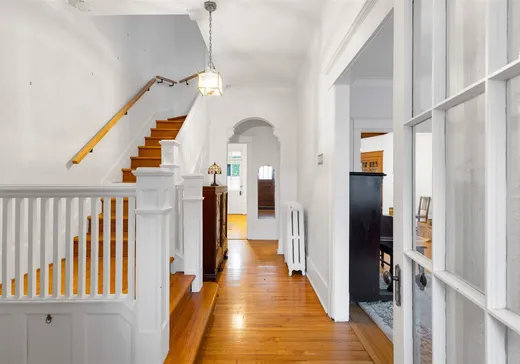 Maison à vendre - 664 Av. Wiseman, Montréal (Outremont), H2V 3K3