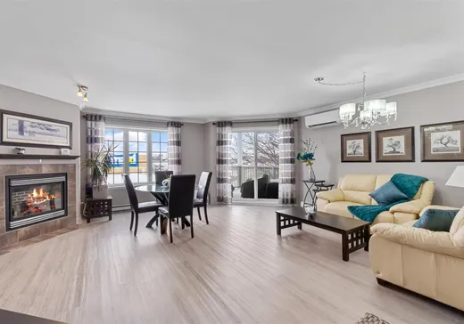 Condo à vendre - 423 Rue de la Citadelle, Sainte-Marthe-sur-le-Lac, J0N1P0