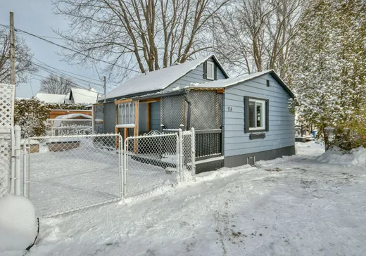 Maison à étages à vendre - 114 47e Avenue, Pointe-Calumet, J0N1G0