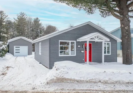 Bungalow à vendre - 2042 Rue Fradet, Drummondville, J2B1P7