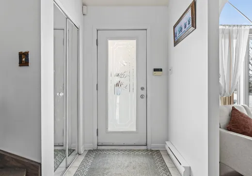 Maison à vendre - 11 Rue des Jonquilles, Blainville, J7C 2Z9