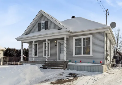 House for sale - 40 Rue E. Aubry, Saint-Polycarpe, J0P 1X0
