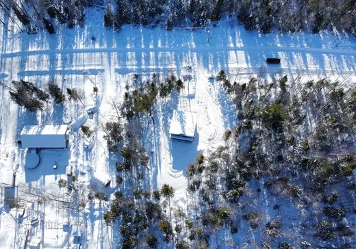 Maison à vendre - 301 Ch. du Bonheur, Saint-Michel-des-Saints, J0K 3B0