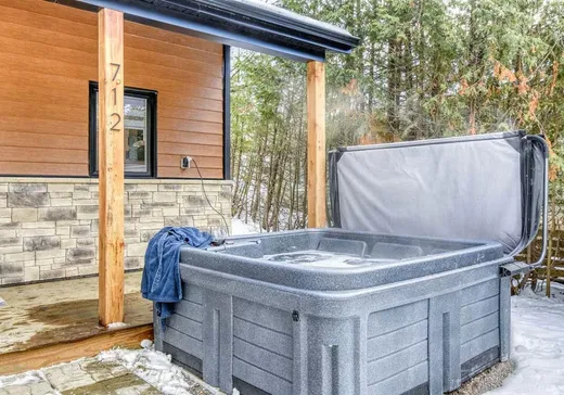 Maison à vendre - 712 Ch. de Ste-Anne-des-Lacs, Ste-Anne-Des-Lacs, J0R 1B0