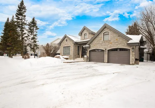 House for sale - 339 Rue de Normandie, Boucherville, J4B 7T2