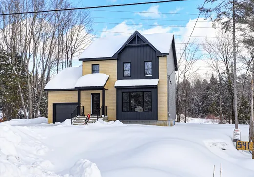 House for sale - 540 Rue des Générations, Saint-Colomban, J5K 0R5