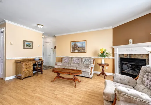 Condo à vendre - 201 Rue Turgeon, Sainte-Thérèse, J7E 3J4