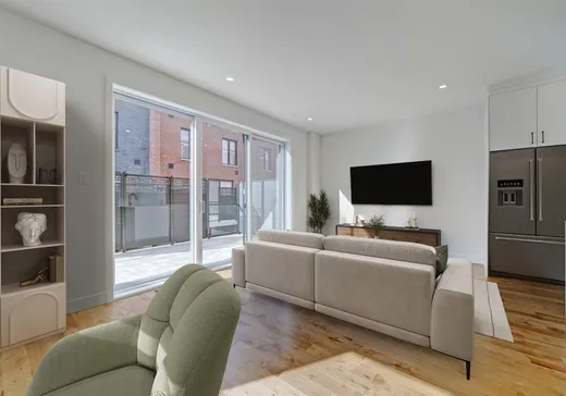 Maison à vendre - 2000 Rue Cloutier, Brossard, J4Z 0S4