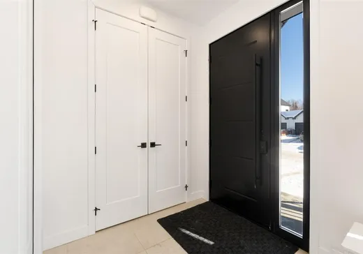 Maison à vendre - 1677 Rue des Étriers, Rock Forest-Saint-Élie-Deauville, J1N 1C3